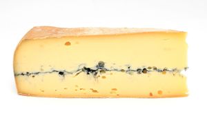 Queso Morbier de leche cruda
